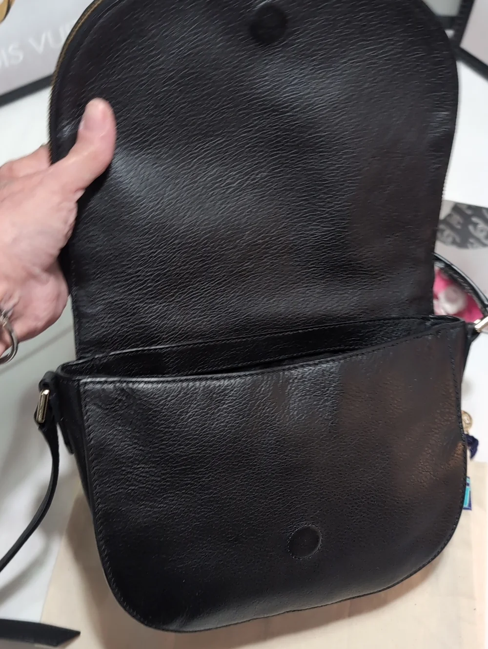 Tory Burch Brody Black Pebbled Leather Saddle Crossbody With Zipper Pocket🔥🔥